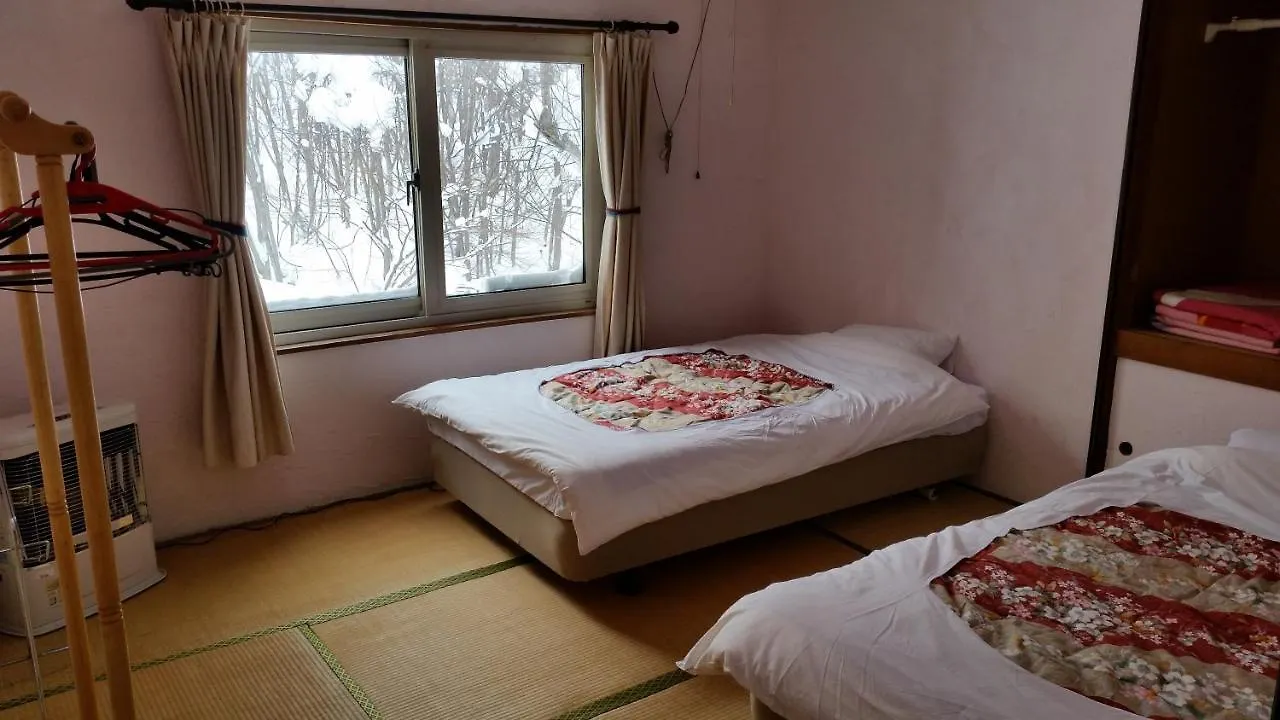 Niseko Higashiyama Guest House